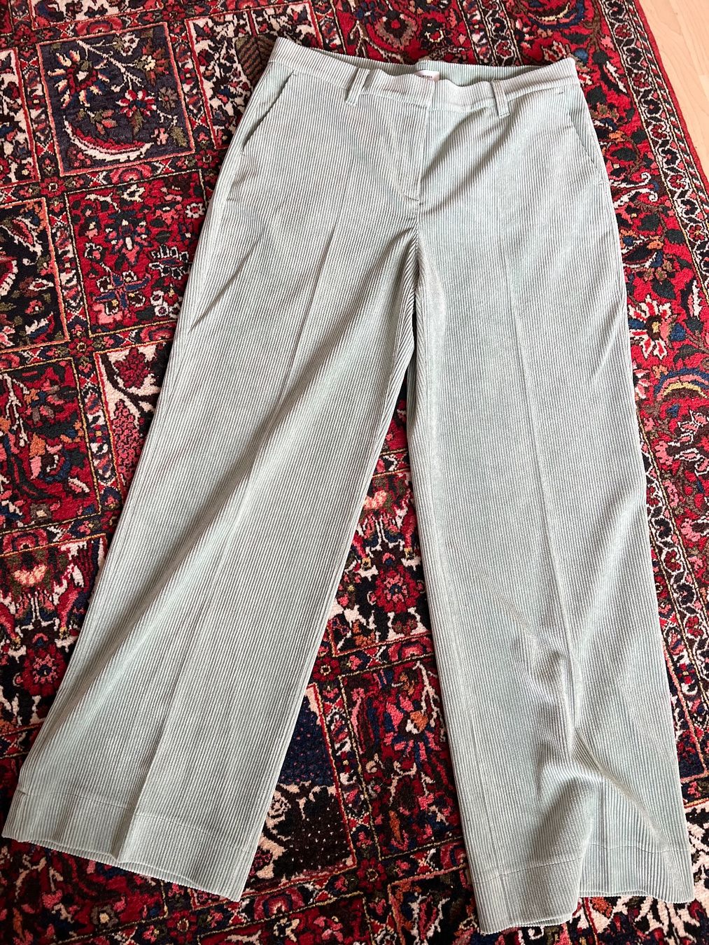 Hosen: Cordhose, mintgrün, Gr. 42, neu – Neu (gemäss Beschreibung) aus Biel/Bienne von Girasole232 1