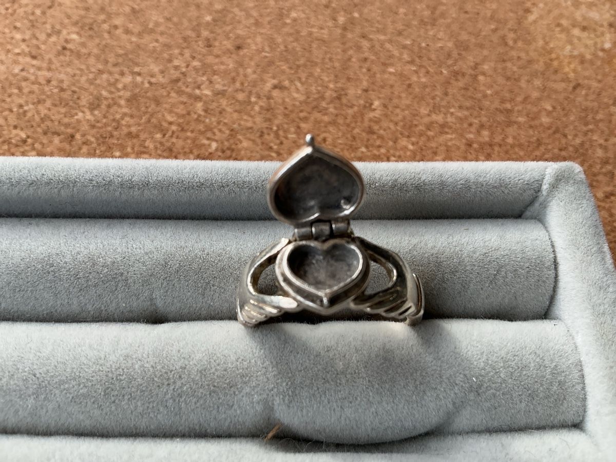 Anelli: Silber 925  Ring mit Herzfach  – Usato da Wettingen venduto da Andres54 1