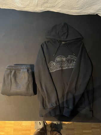 Trapstar Shooters Set Black Hoodie and Joggers - Large