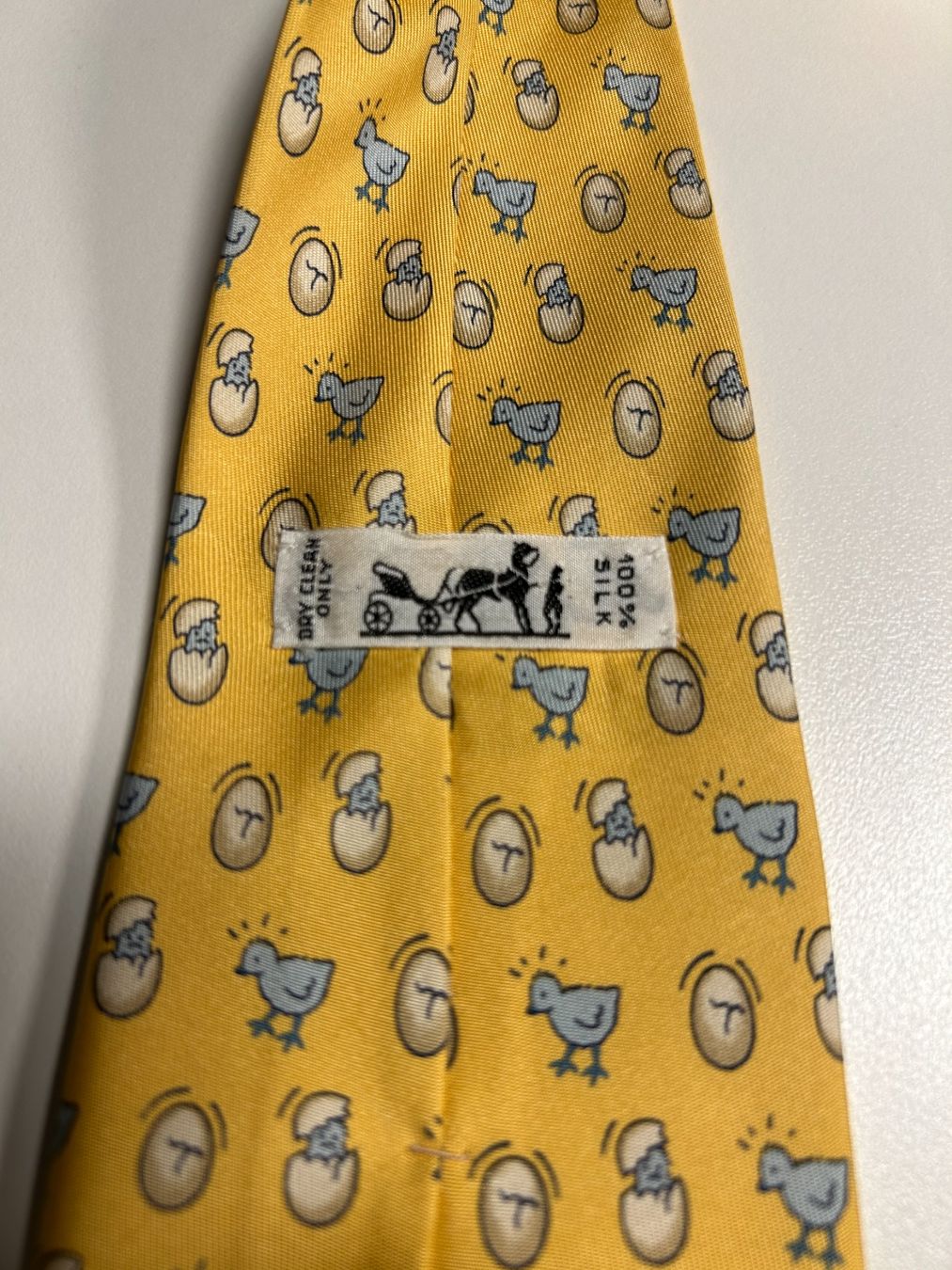 Hermès Cravatte: Hermès Vogel Eier Krawatte – Nuovo (secondo la descrizione) da Bern venduto da kurtikobolt74 2