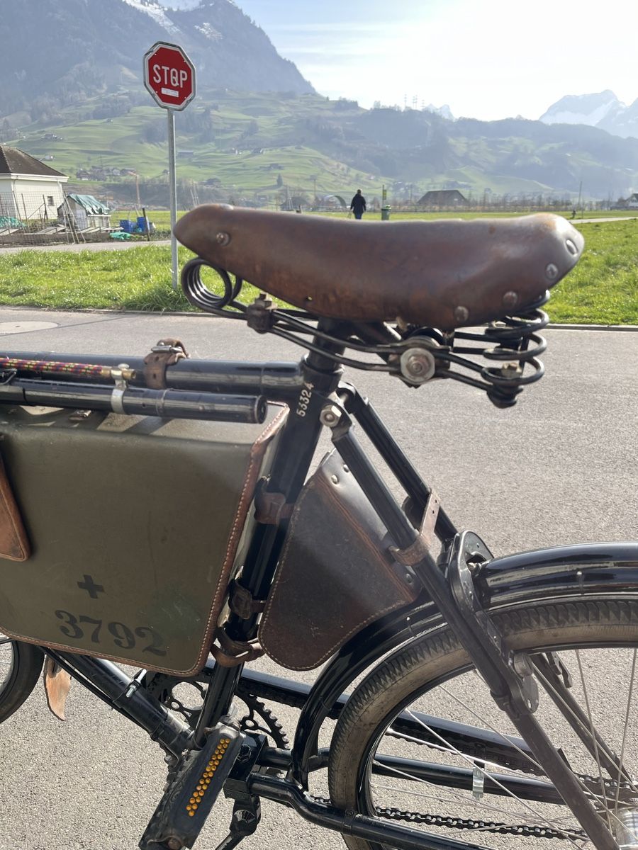 Schweizer Armee Biciclette: Schweizer Militärvelo Ordonanzrad – Usato da Ibach venduto da murmeli1899 4
