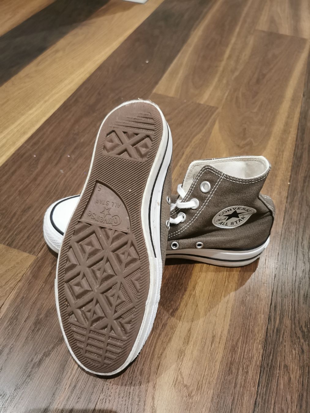 Converse Scarpe da donna: Converse Sneaker Grösse 37.5 – Nuovo (secondo la descrizione) da Emmenbrücke venduto da duerger1976 2