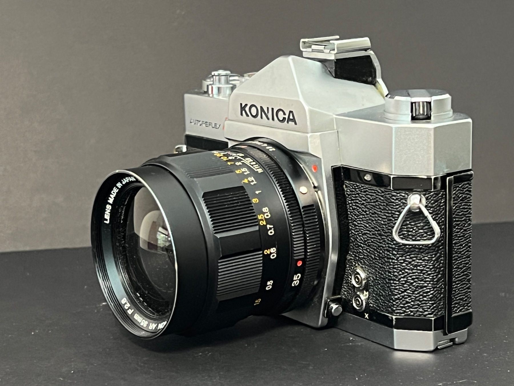 Konica Fotocamera: Konica Autoreflex A – Usato da Sion venduto da ROBY_ROBY_ROBY 1