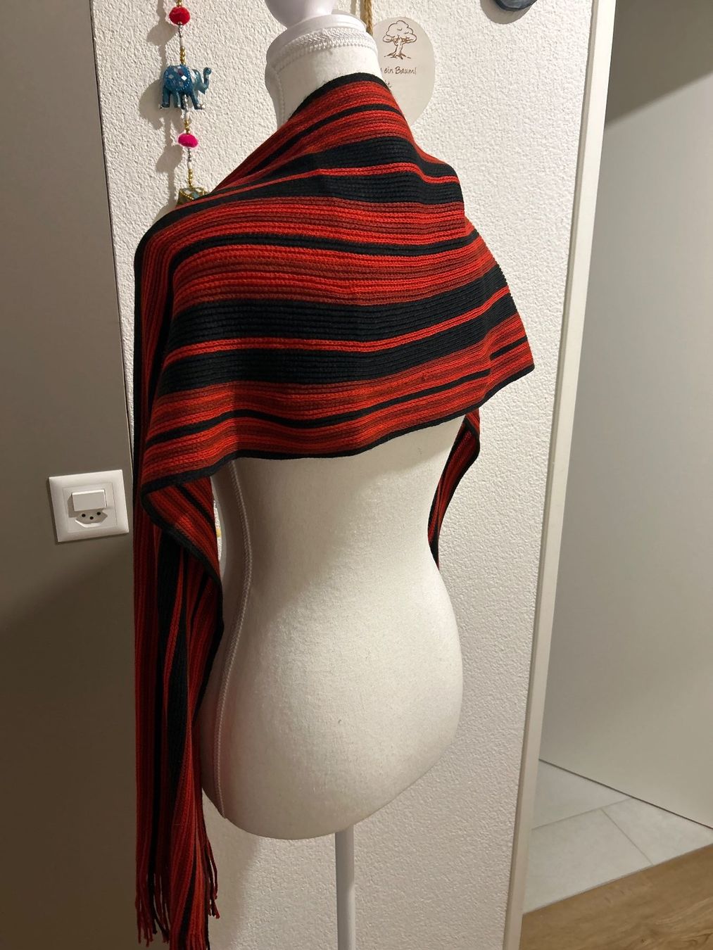 Foulard & Sciarpe: Schal  rot/schwarz  ca. 140 x 25 cm – Usato da Brunnen venduto da Nala2929 3