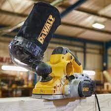 Dewalt Tutti gli attrezzi: DeWalt Hobel 82mm D26500K – Nuovo e nell'imballaggio originale da Koppigen venduto da Bracher_Mail-House 2