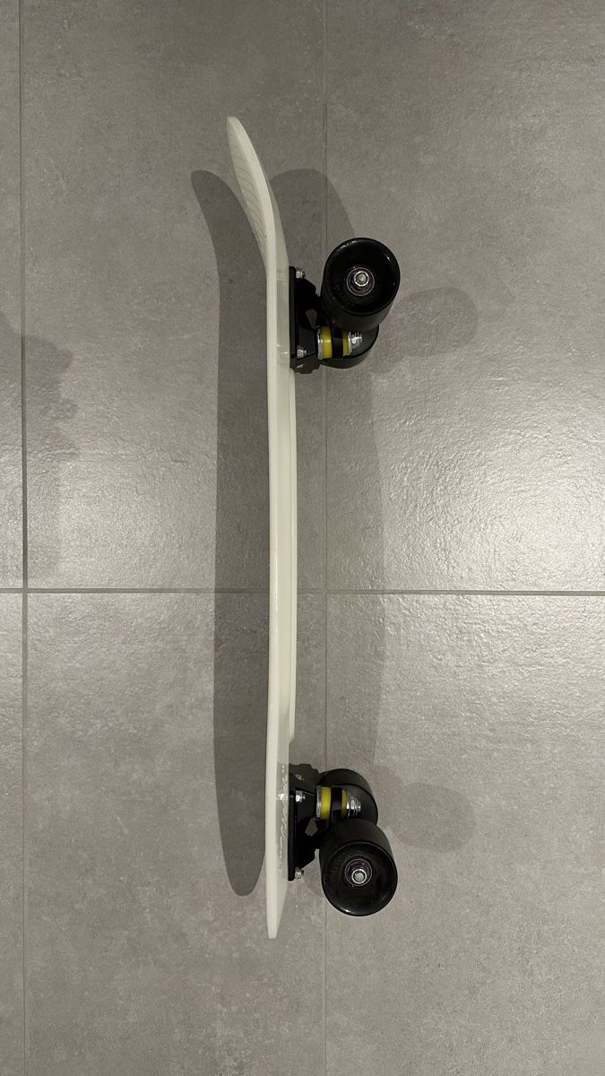Penny Skateboards Skateboards: Penny Board Glow in the Dark – Usato da Meggen venduto da fdi_9jbk 7