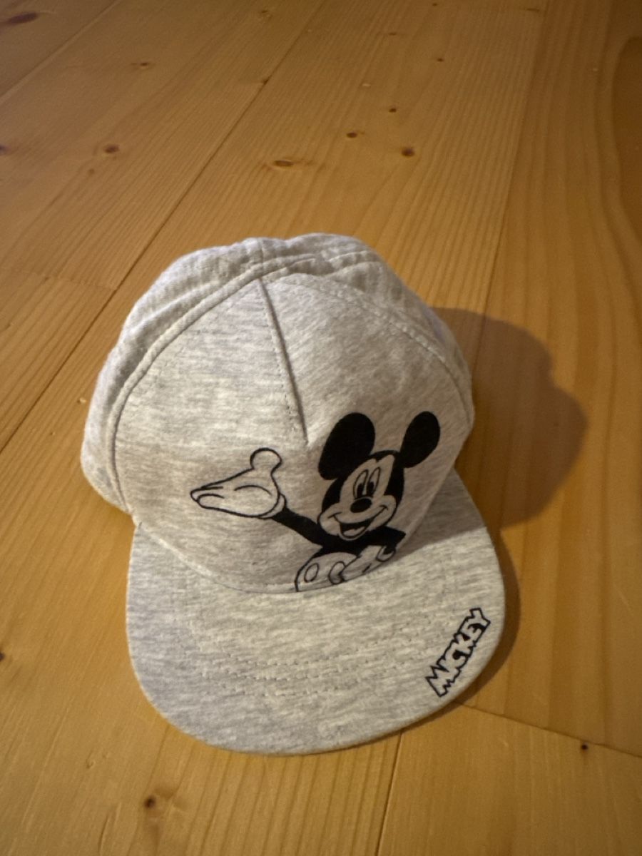 Disney Berretti & Sciarpe: Kappe Mickey Maus – Usato da Baar venduto da saelisilbaer