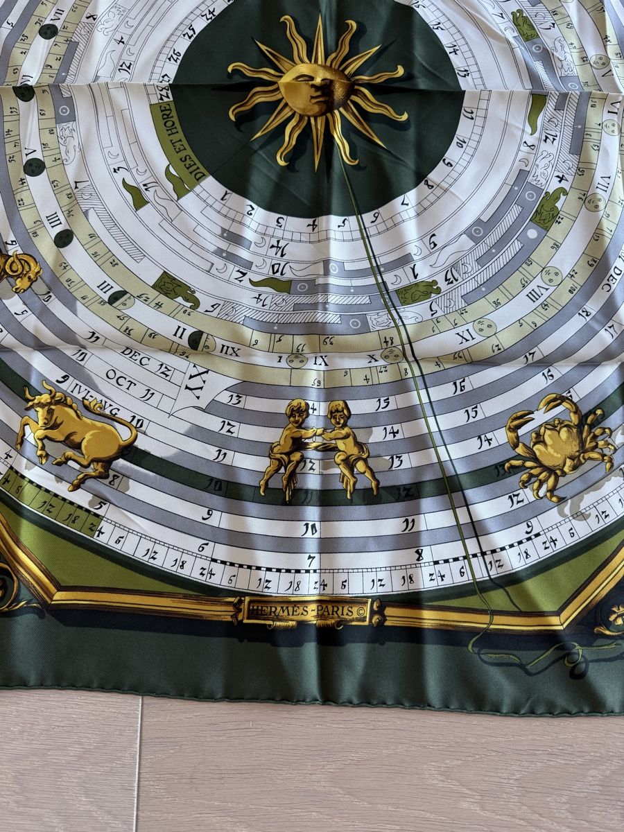 Hermès Foulard & Sciarpe: Hermès Seidentuch 90 – Usato da Erlenbach ZH venduto da mpsy 1