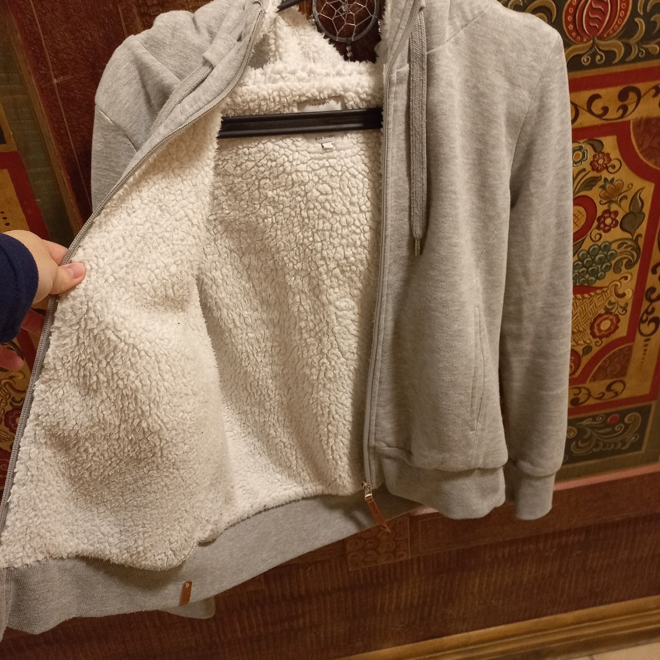 Only Jacken: ONLY Teddy-Fleece Hoodie Gr. M – Gebraucht aus Bettlach von Venus22999 5