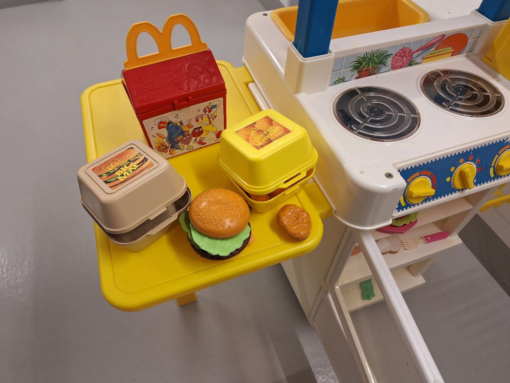 Fisher-Price Spielzeuge: Fisher Price Küche – Gebraucht aus Dällikon von Sonnenblume-111 3