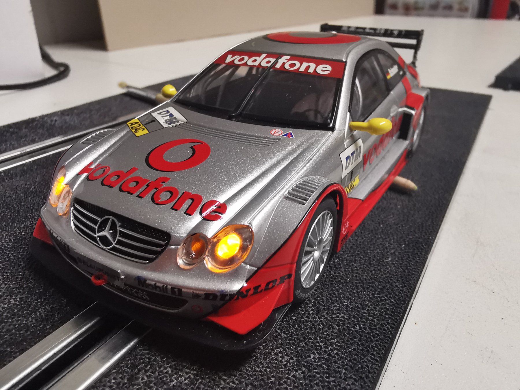 Piste: Scalextric Mercedes CLK   1/32 – Usato da Winterthur venduto da Lonpos1