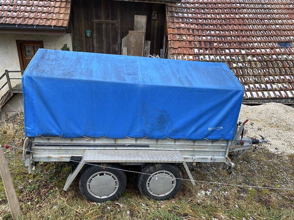 Rimorchi: Anhänger mit Verdeck, Lagerraum – Usato da Günsberg venduto da higa4524 2