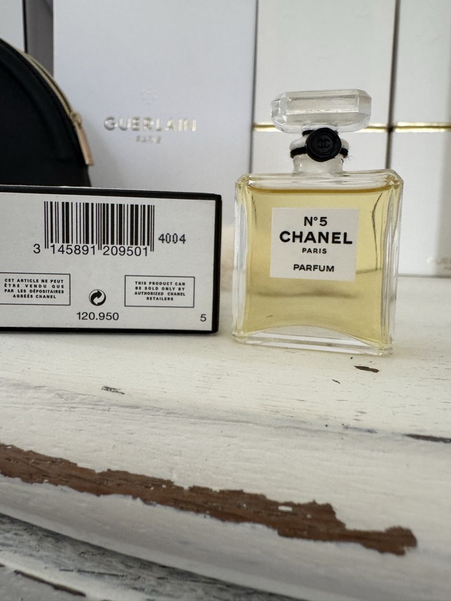 Chanel Profumi & Eau de Toilette: Chanel no 5 Extrait 7,5ml – Nuovo (secondo la descrizione) da Ehrendingen venduto da nana99