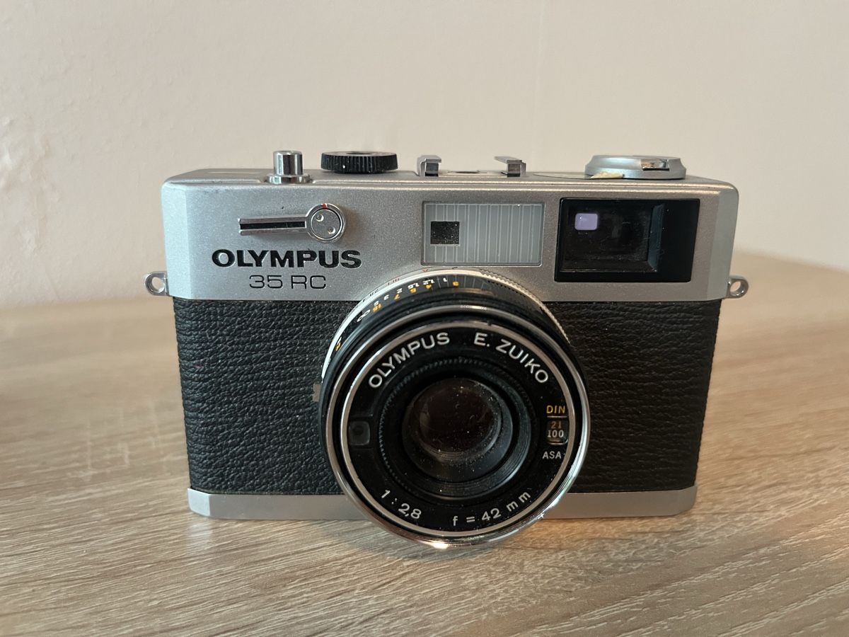 Olympus Fotocamera: Kamera Olympus 35 RC – Usato da Glarus venduto da Kathrin-1988 1