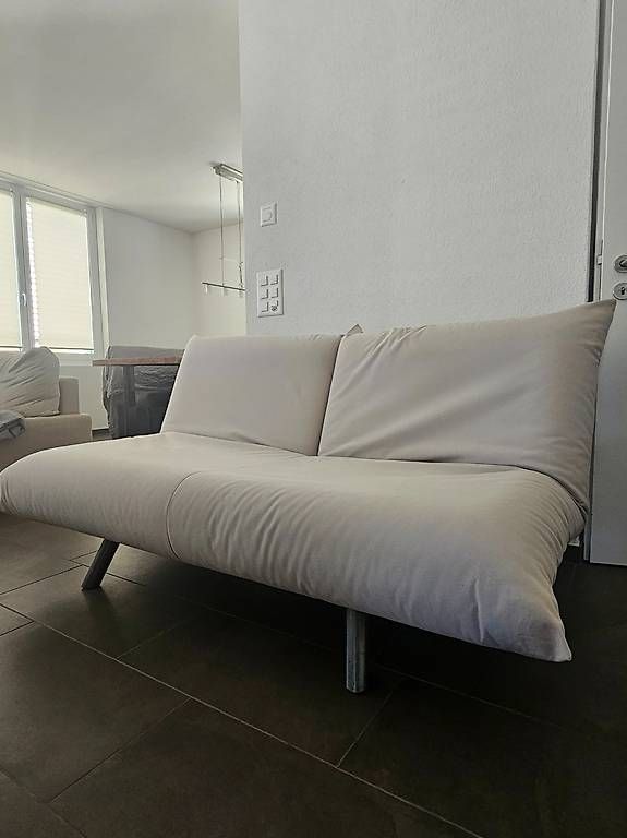 Sofas: Gästesofa abklappbar Schlafsofa – D'occasion à Eschen par Possible0 2