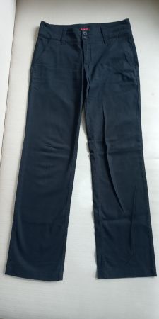 Elegante Designer Hose Lia-ne W28 XS zu Nile NP 149.-