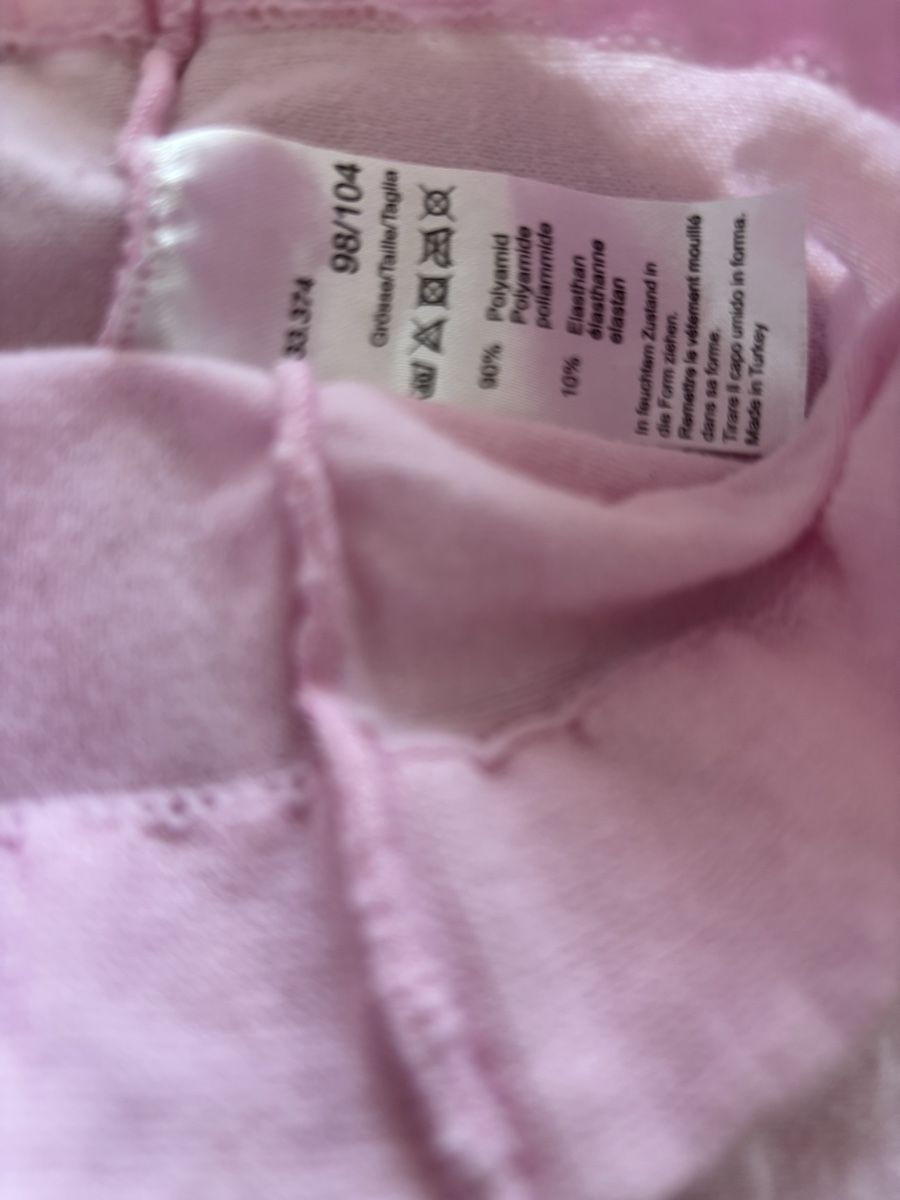 Calze & Collant: Rosa Mädchen Leggings, Grösse 98/104 – Usato da Jegenstorf venduto da Annina0506 1