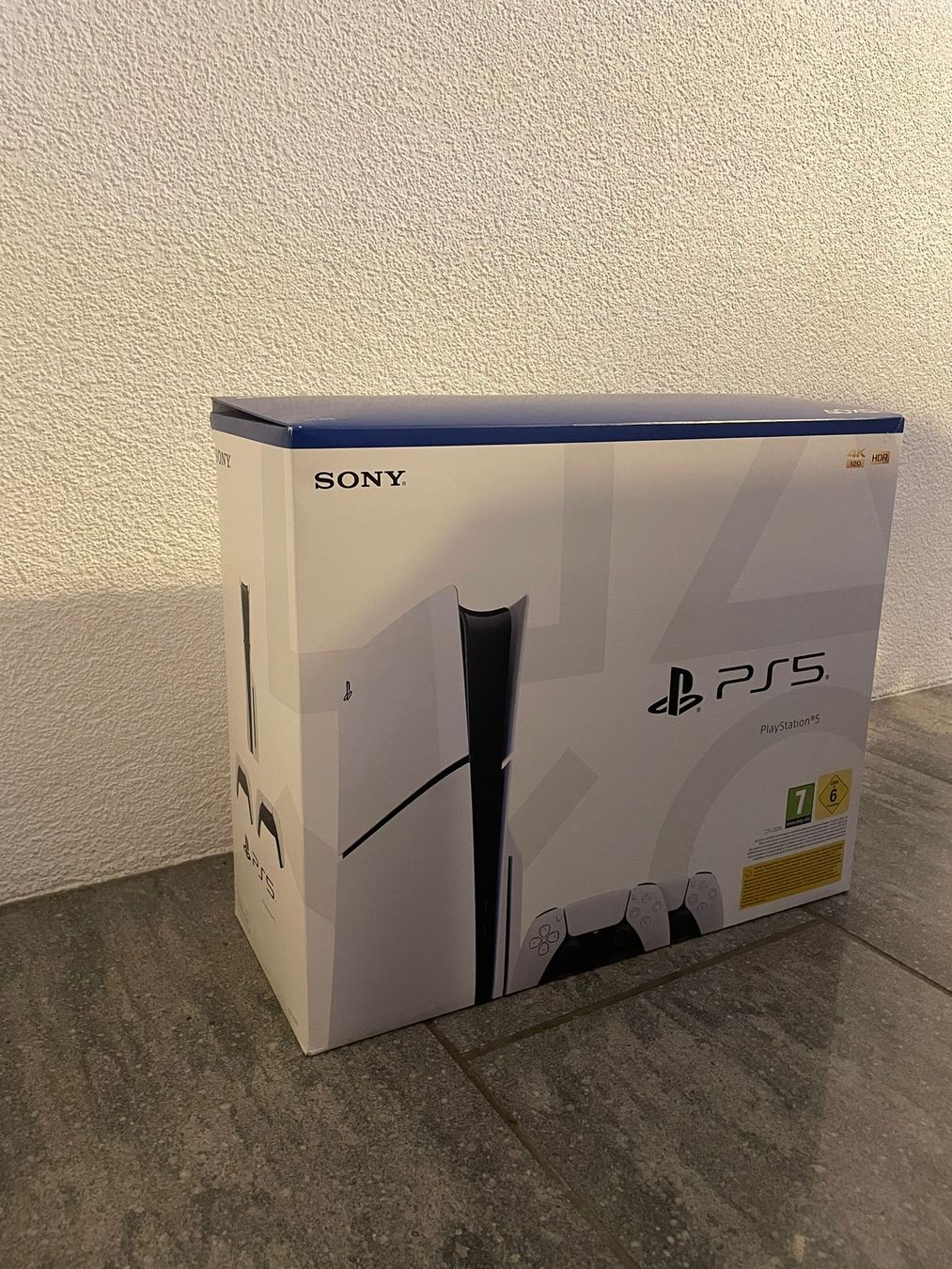 Sony Konsolen: PS5 mit 2 Controller und insgesamt 9 Spiele – Gebraucht aus Möriken AG von Hotrod81 8