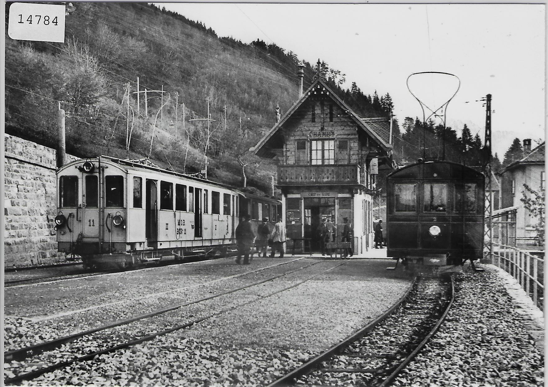 Cartoline postali: M.O.B. Chamby la gare Bahnhof Stazione – Antico da Ettingen venduto da Kartenplanet
