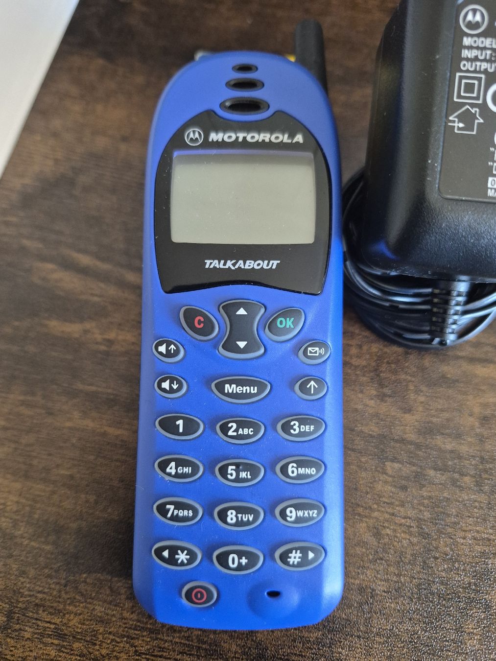 Motorola Handys / Smartphones: Motorola SE2817AX3P5 Mit Ladegerät – Gebraucht aus Dielsdorf von BARDARRU 1