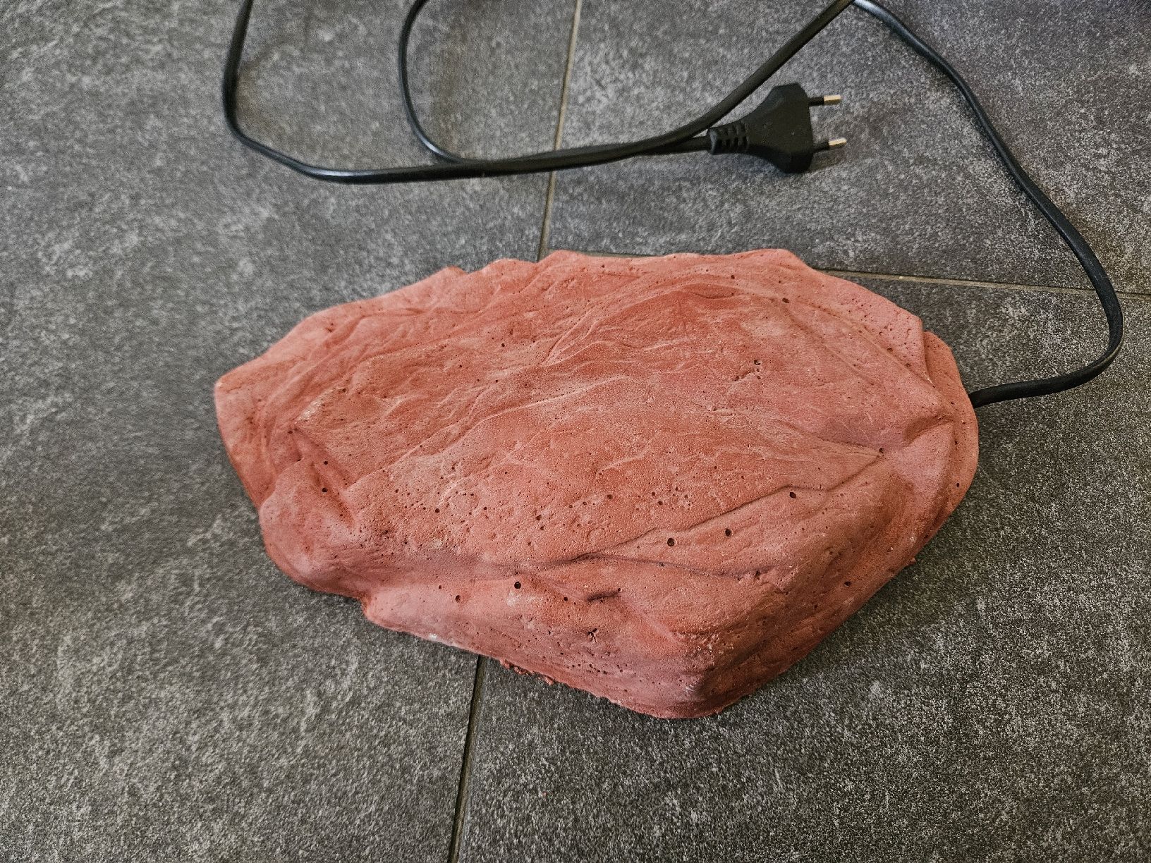 Heizgeräte: Heat Rock Heizstein 10W – Gebraucht aus Schinznach Bad von cynthia7