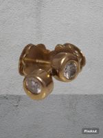 Zeitlose Goldohrstecker aus 18 Karat mit Diamanten