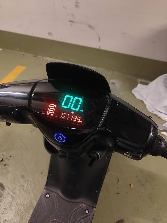 Yadea Scooters: Elektro Roller – D'occasion à Küsnacht ZH par Jankin 1