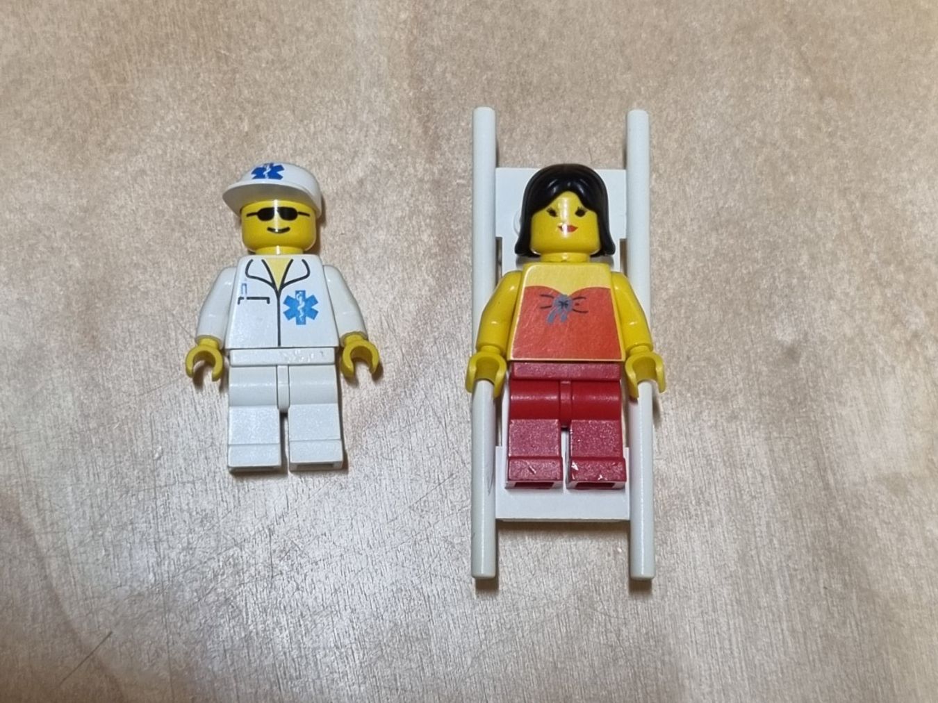 Lego Kit di costruzioni: LEGO System 6666 Ambulance – Usato da Basadingen venduto da tot_59zf 8