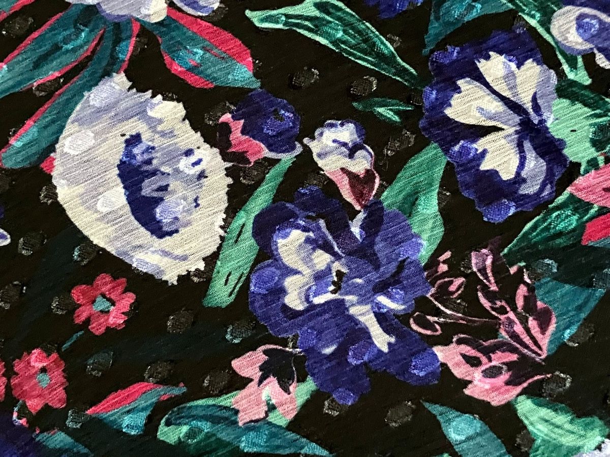 Pull&Bear Top: Top asymétrique fleuri Pull&Bear taille L jamais porté – Nuovo e nell'imballaggio originale da Vuadens venduto da Nina11 3