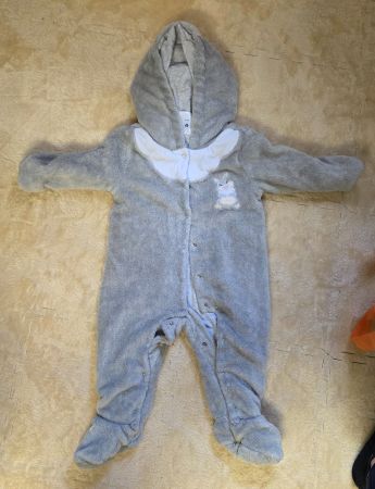 Disney Baby Strampler grau Grösse 86 guter Zustand