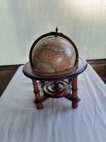 Globus auf Holzständer antiker Stil Dekoration