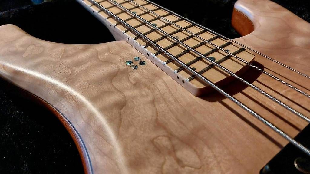 Strumenti musicali: Sandberg Basic Ken Taylor 4 String Bass-Guitar – Usato da nusshof venduto da gkch 3
