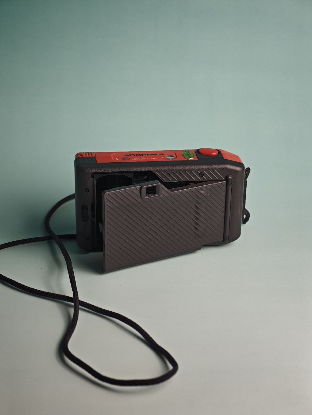 Canon Fotocamera: Canon Snappy rouge – Difettoso da Oron-le-Châtel venduto da max_zg5l 2