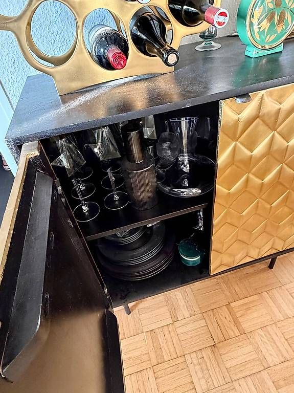 Credenze: Buffet design noir & doré | Black & gold design sideboard – Usato da Carouge GE venduto da mma_7n9b 2