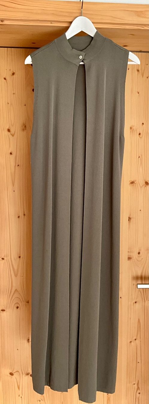 Giacche: ärmellose Strickjacke – Usato da Davos Clavadel venduto da panorama01