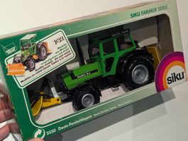 Siku Farmer Deutz-Forstschlepper 3550 Traktor 1:32