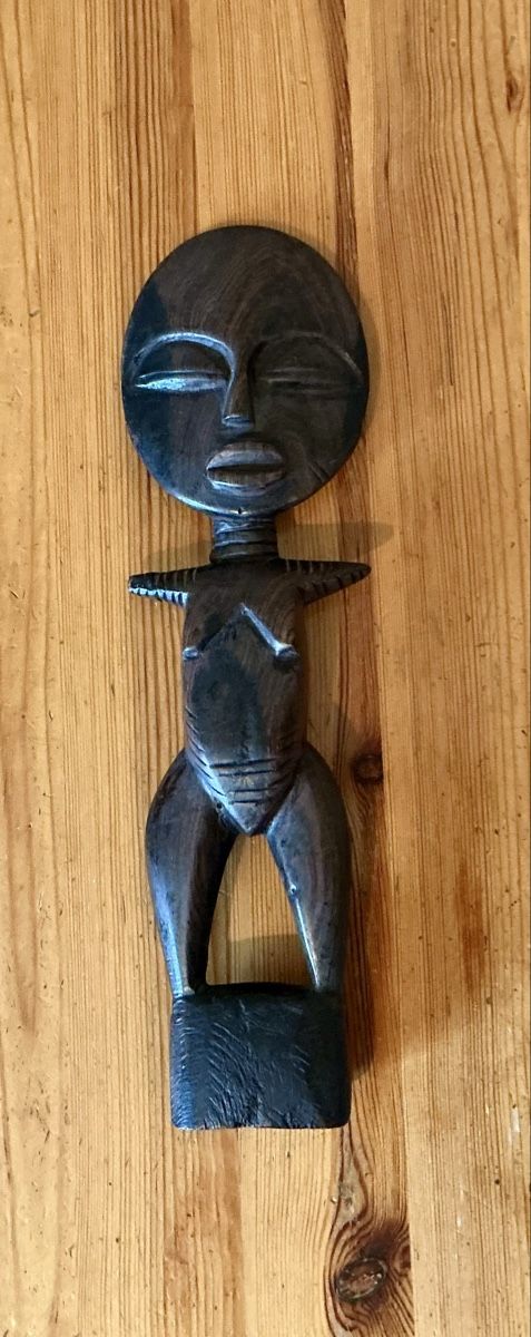Statuette: Akuaba Puppe aus Holz – Usato da Büsserach venduto da Rosalie.1