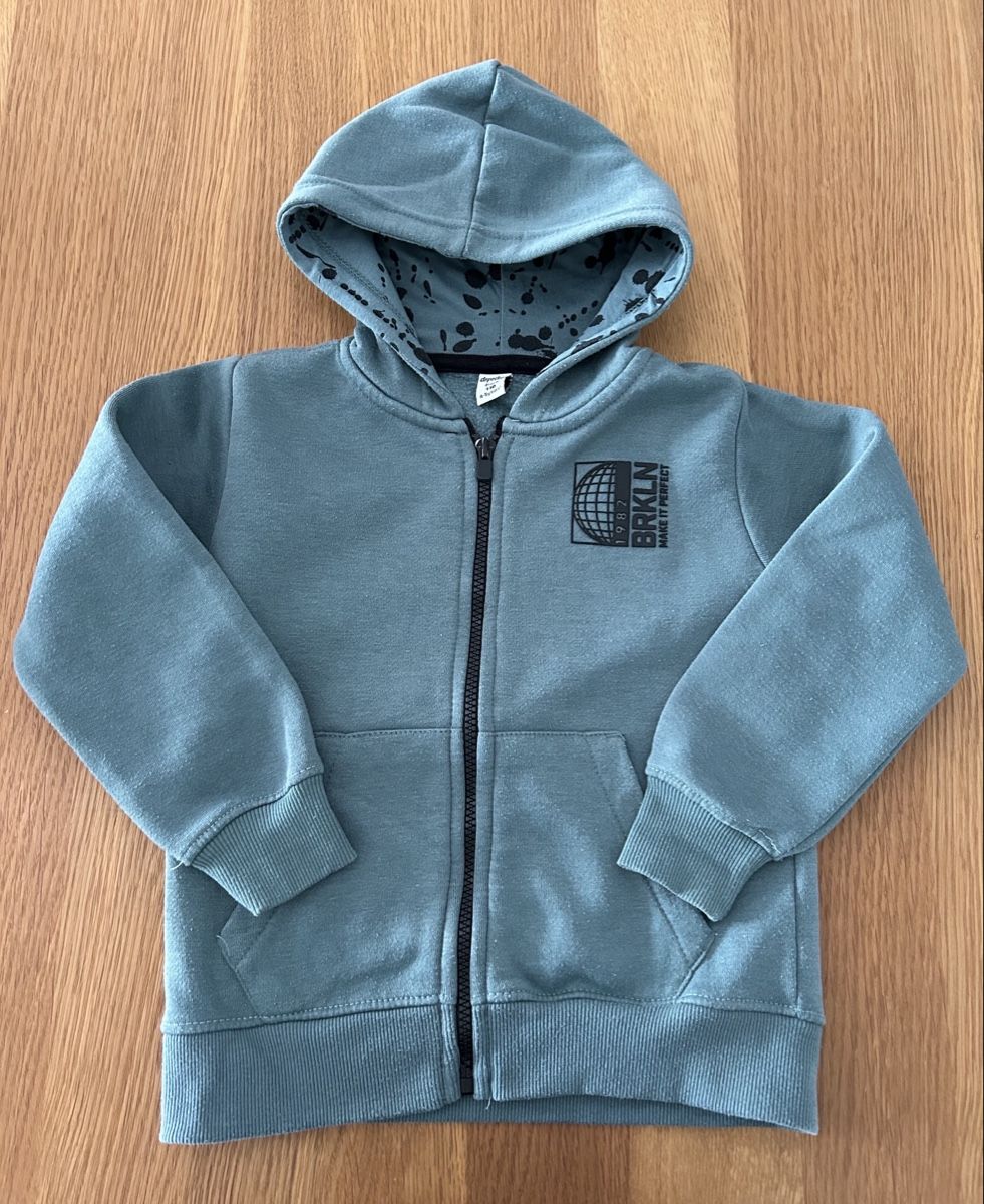Pullover & Sweatshirts: Dopodopo Sweatjacke mit Kapuze Gr. 110 – Gebraucht aus Schwarzenbach SG von bienchen22
