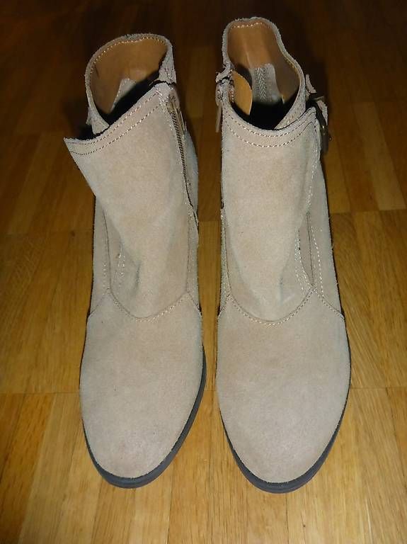 Esprit Scarpe da donna: Stiefeletten beige Gr. 38 Esprit – Nuovo (secondo la descrizione) da Wettingen venduto da okatiki 1