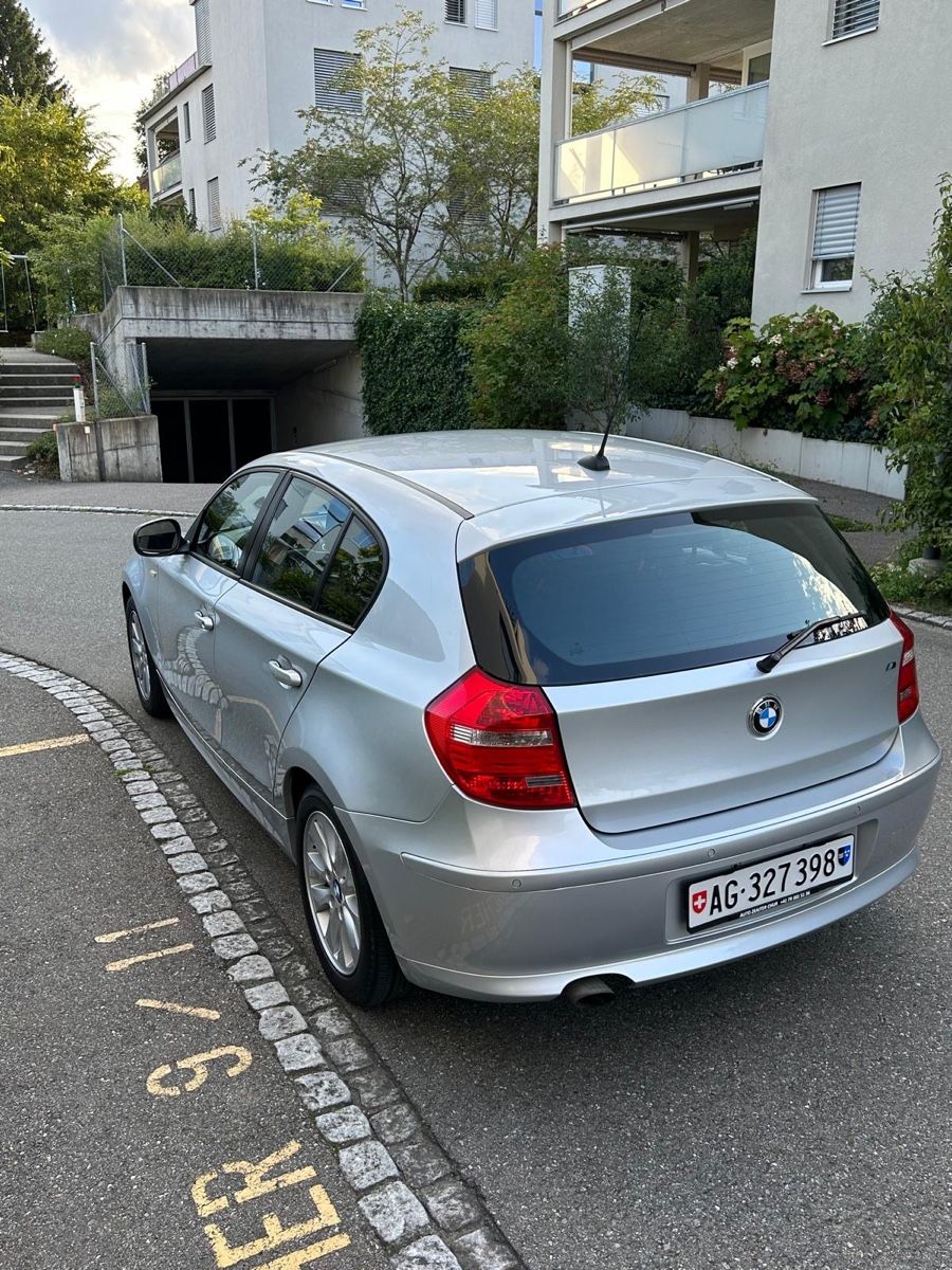 BMW Automobili: Bmw 118d 2010 – Usato da Zürich venduto da luk_nhp2 3