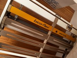 Bett Bico-Flex-Rost mit Matratze und Auflage, guter Zustand