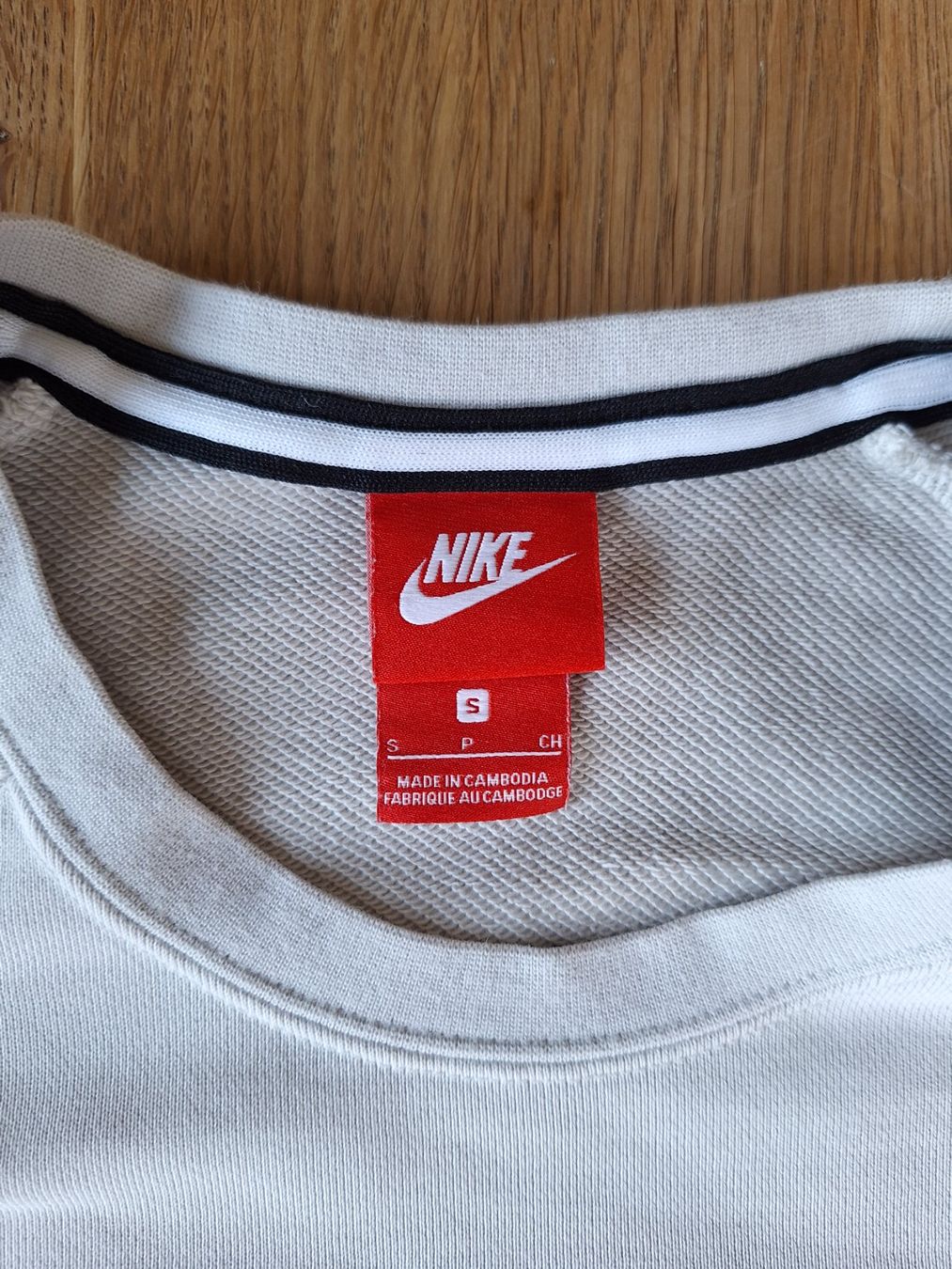 Nike Pullover & Sweatshirts: Nike Herren Longsleeve Shirt, S – Gebraucht aus Neuenhof von melwood 6