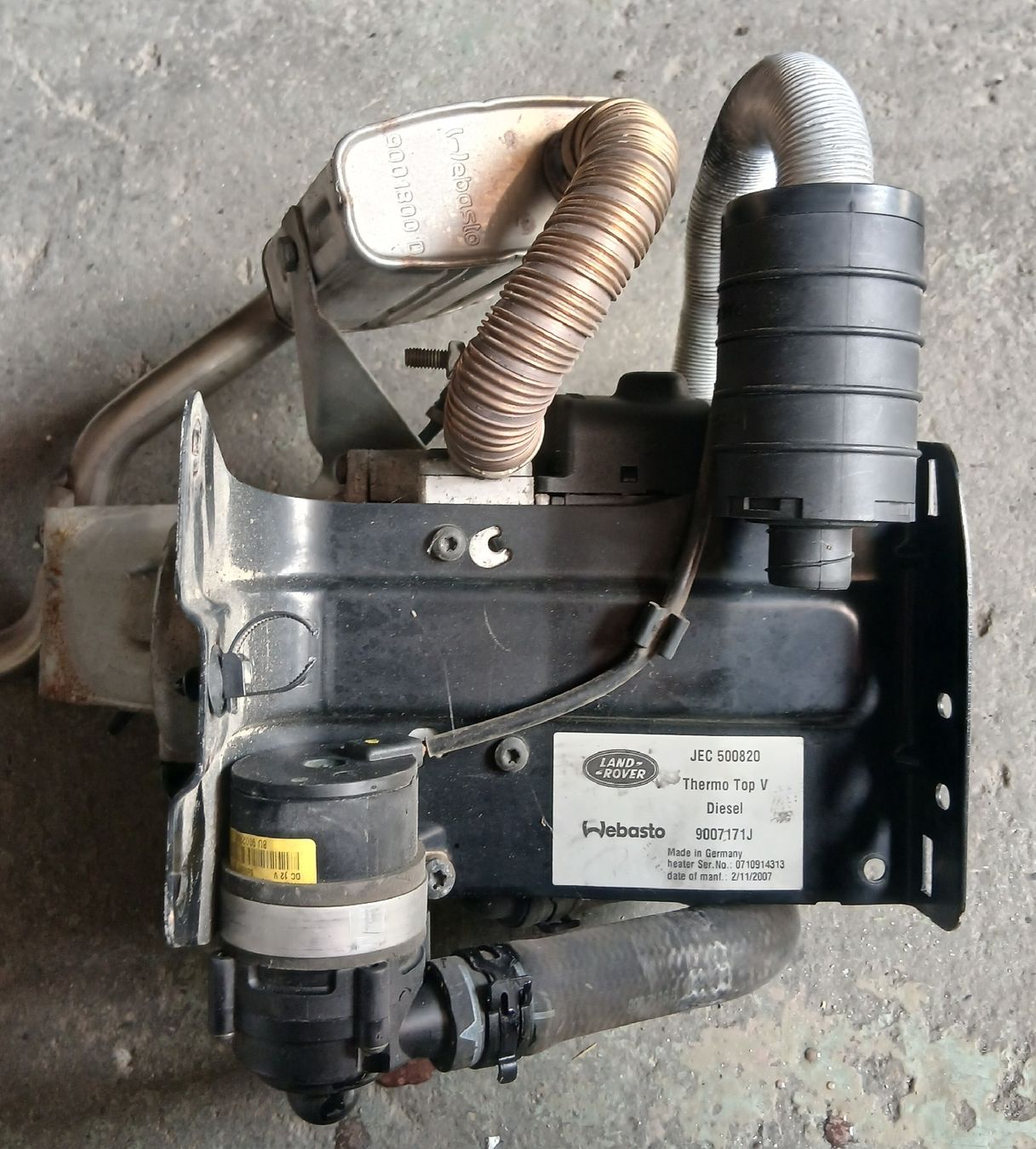 Land Rover Tutti pezzi di ricambio auto: Webasto Range Rover L320 TDV8  – Usato da la heutte venduto da Auto-stock 2