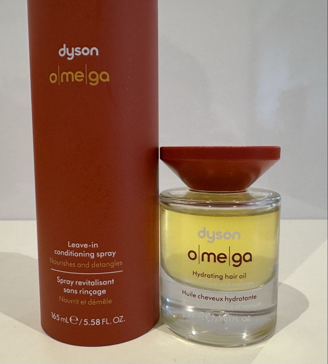 Prodotti per capelli: Dyson Omega Leave-in & Haaröl – Usato da Nänikon venduto da Belle1605 1