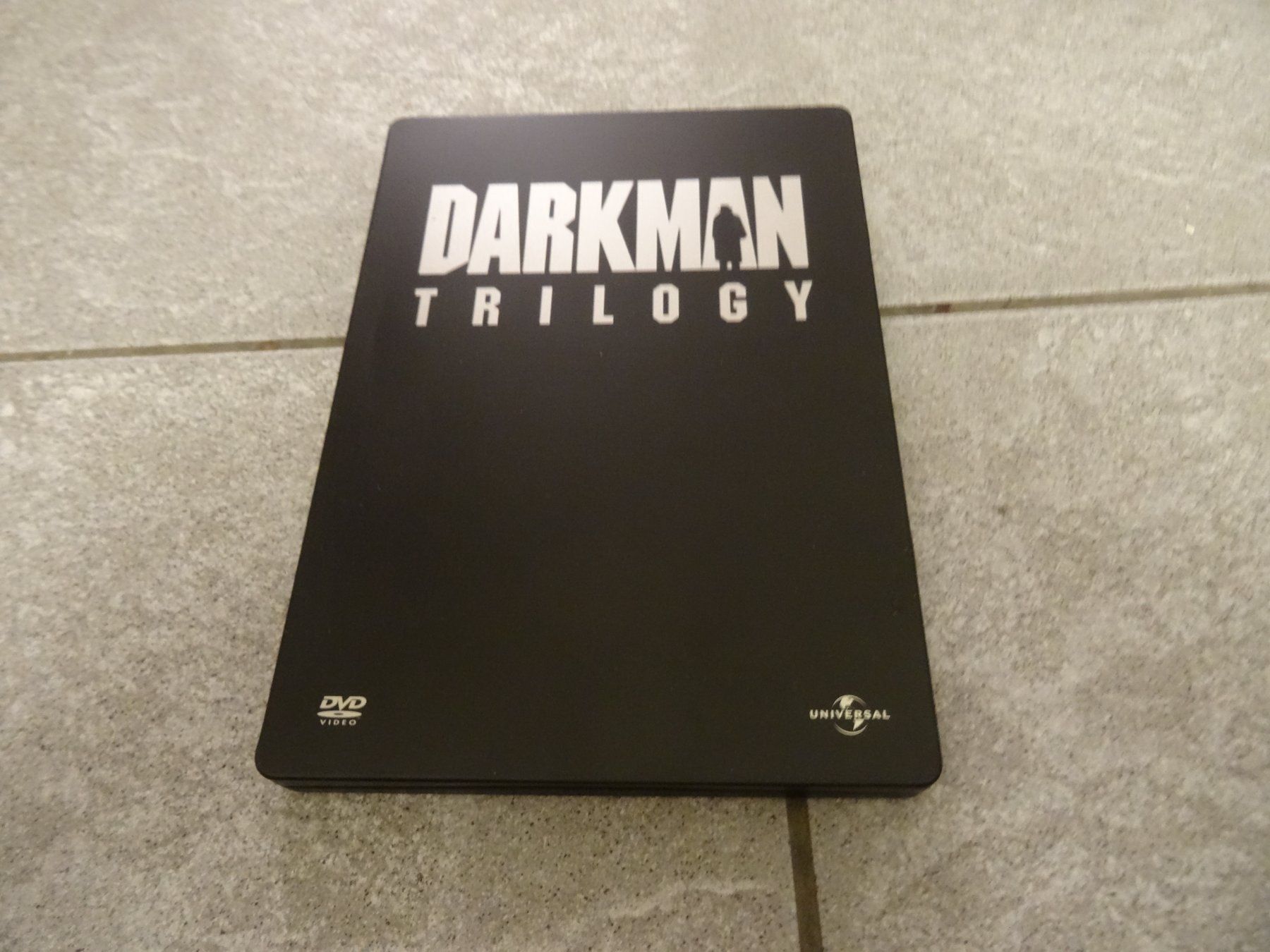 Alle DVDs: Darkman Trilogy Trilogie STEELBOOK DVD – Gebraucht aus Olten von Disc-Verkauf