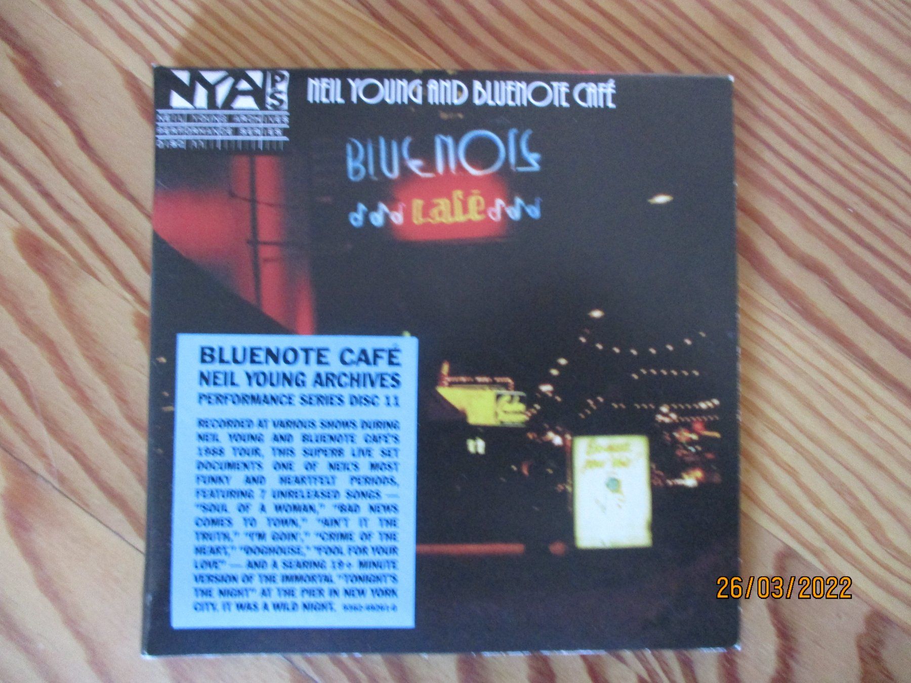CD: Neil Young --  Bluenote Cafe 2 CDs – Usato da Liestal venduto da Disc-Point