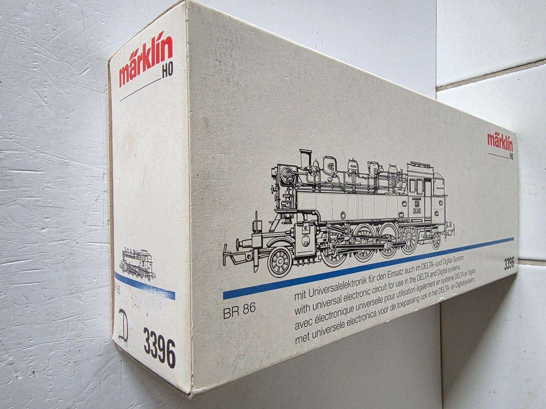 Märklin Modellini di ferrovie: Tenderlok DB, BR 86, Lok-Nr. 86 260 – Usato da Seuzach venduto da Loeckeli01 7