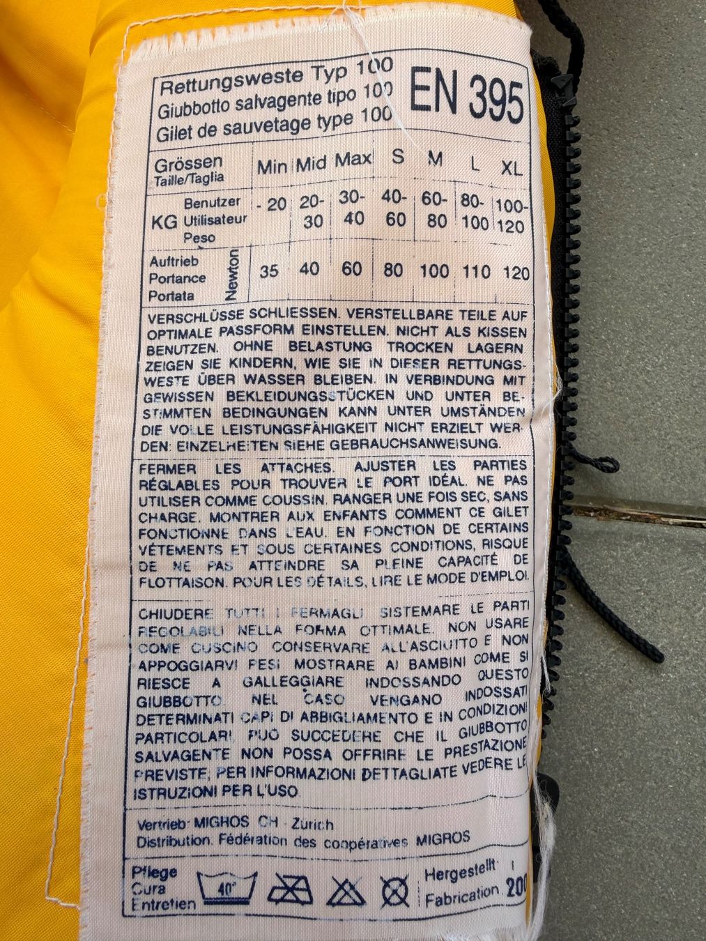 Gilets de sauvetage: Kinderschwimmweste – D'occasion à Adlikon par Zojanima123 1