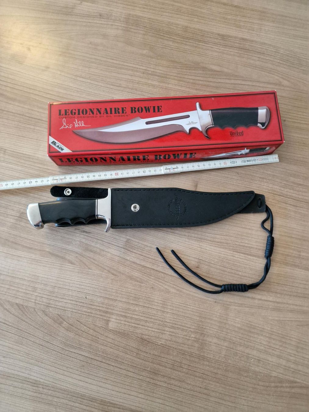 Coltellini militari: United Cutlery Legionnaire Bowie – Usato da Eschenbach SG venduto da Hoerbys