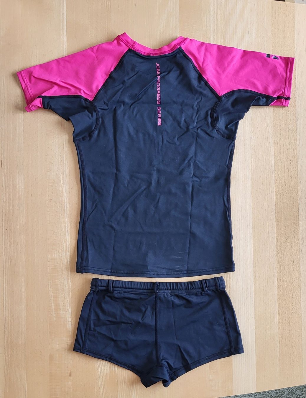 Costumi da bagno & Bikini: Badekleid Gr. S – Usato da Dürrenäsch venduto da DanaW01 3